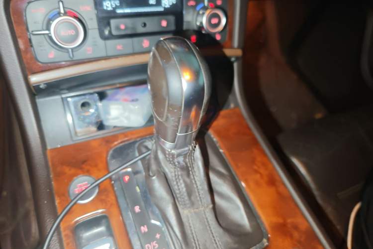 Used Volkswagen Touareg 2011 3.0 TSI Luxury Edition
