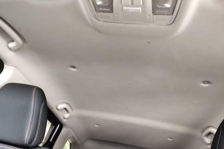 Used CHANGAN OSHAN X7 2020 1.5T Automatic Elite Edition
