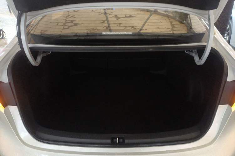 Used Toyota Levin 2019 185T CVT Entry-Level Version China VI Standard