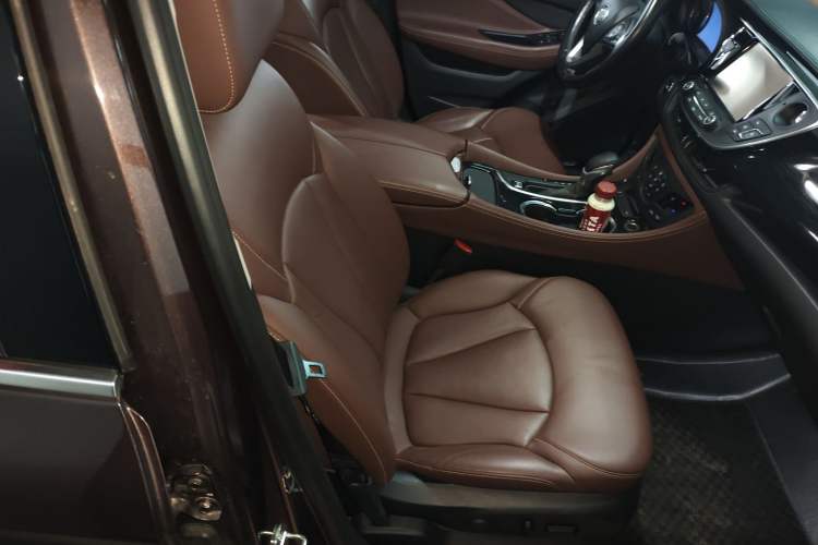 Used Buick Envision 2018 28T Four-Wheel Drive Luxury Model Right Front Seat