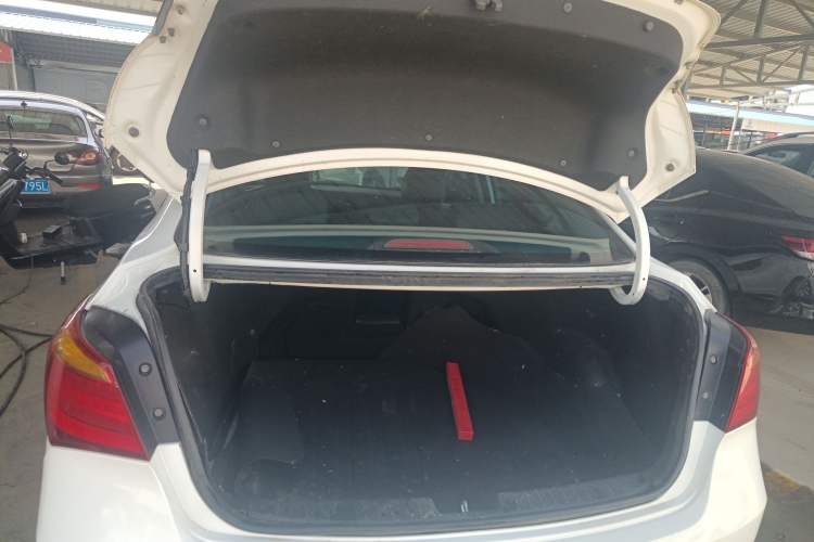 Used Hyundai Mistra 2016 1.8L Automatic Deluxe DLX Model
