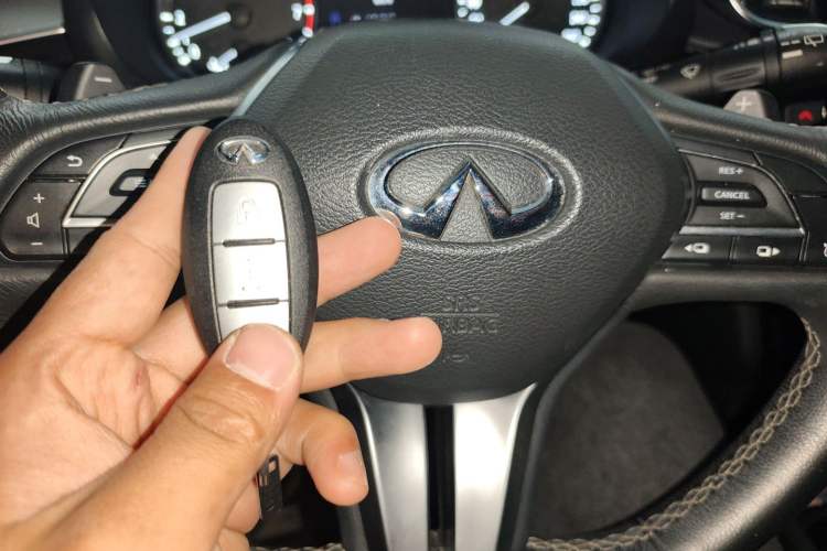 Used Infiniti QX50 2018 2.0T Two-Wheel Drive Fashion Edition
