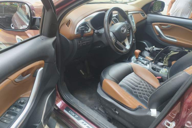 Used Soueast DX7 2018 1.5T Automatic Luxury Model