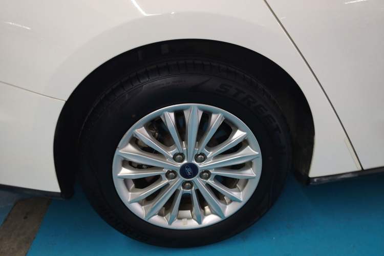 Used Ford Focus 2021 Sedan EcoBoost 180 Automatic Trendy Model
