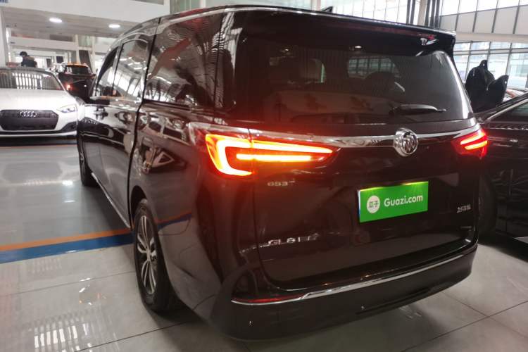 Used Buick GL8 2023 ES Lu Zun Comfort Model
