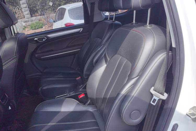 Used GAC Trumpchi M6 2023 PRO 270T DCT Luxury Edition Left Rear Seat