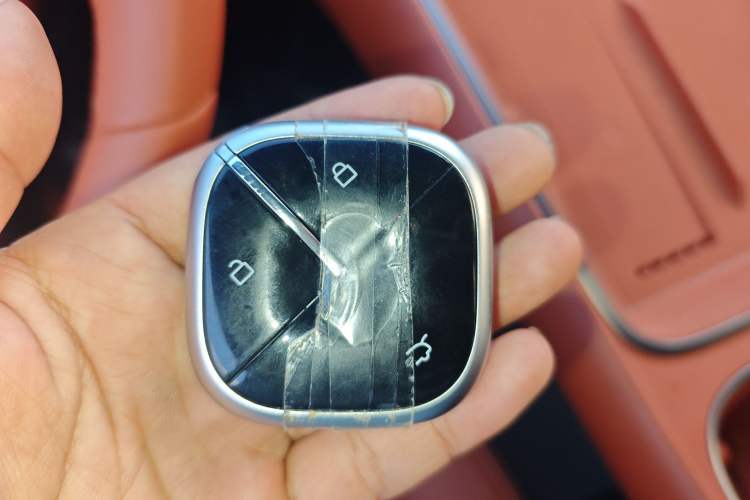 Used Wuling Xingguang S 2025 Model, 130km High-Power Flagship Edition Vehicle Key