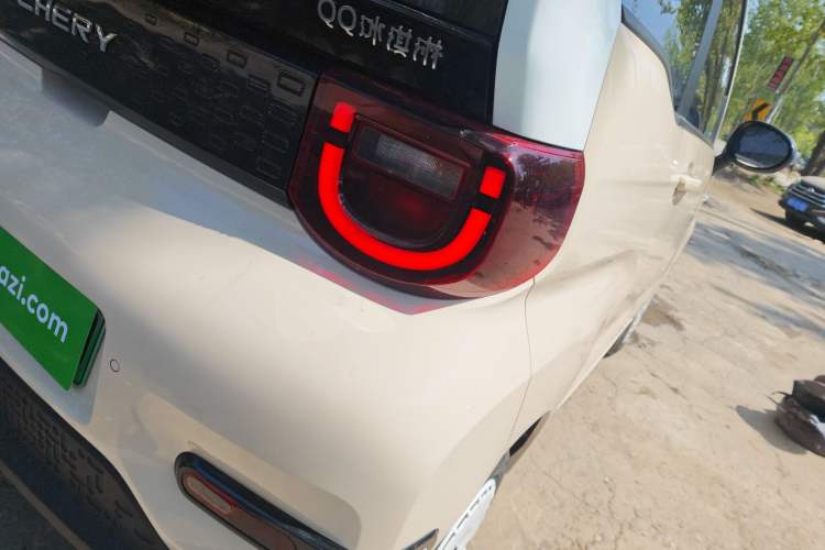 Used Chery QQ Ice Cream 2025 155km Sundae Edition Right Rear Taillight