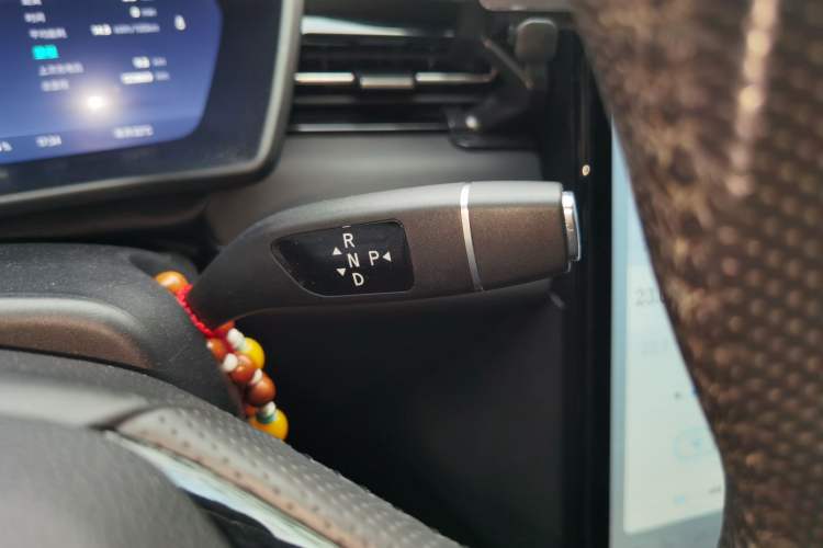 Used XPeng G3 2021 G3i 520N Gear Lever