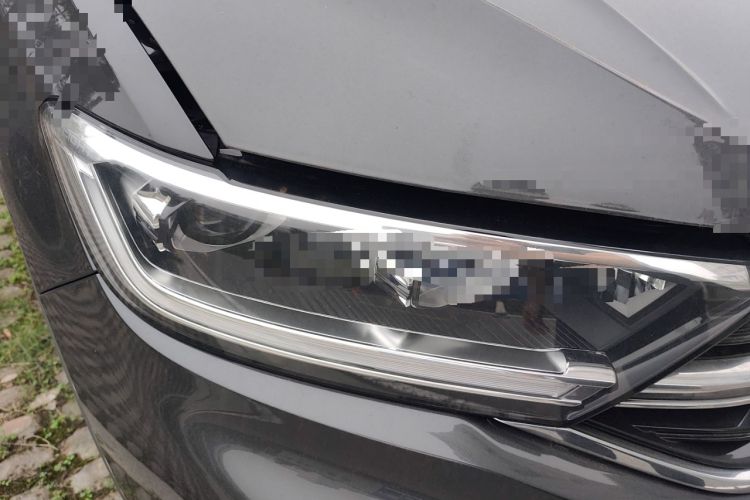 Used Volkswagen T-ROC 2025 Facelifted 300TSI DSG Two-Wheel-Drive Starlight Edition