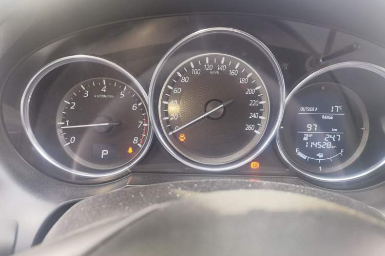 Used Mazda Atenza 2017 2.0L Blue Sky Luxury Edition