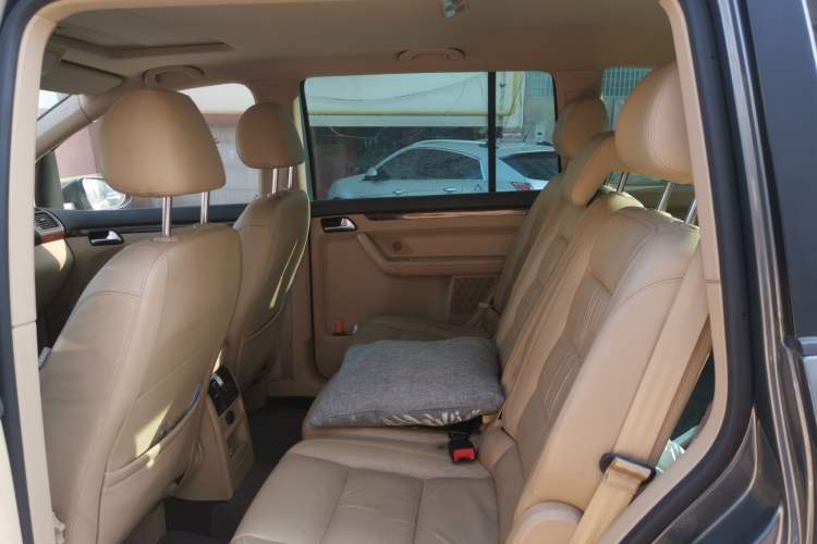 Used Volkswagen Touran 2011 1.4T DSG ZhiZhen Edition 5 Seats
