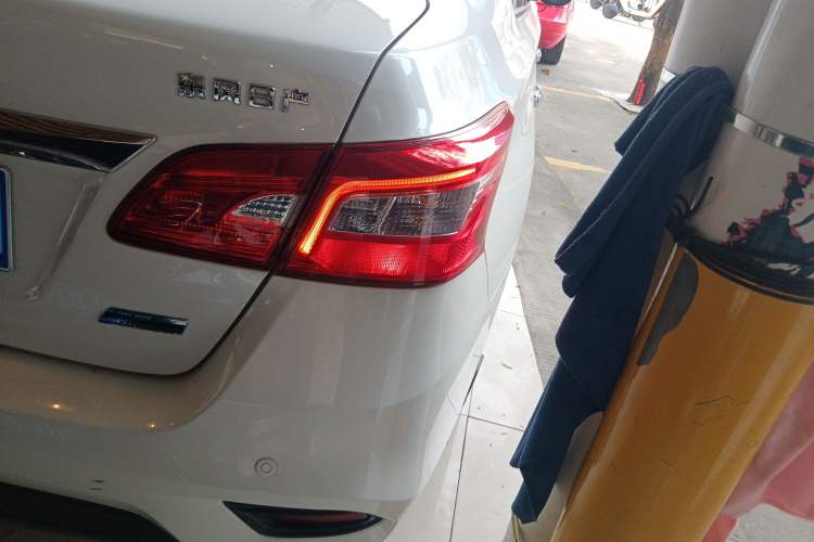 Used Nissan Sylphy 2019 1.6XV CVT Smart Connect Luxury Edition China VI Standard
