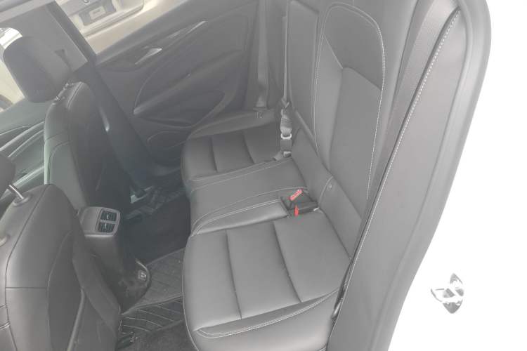 Used Buick Regal 2024 25T Deluxe Edition
