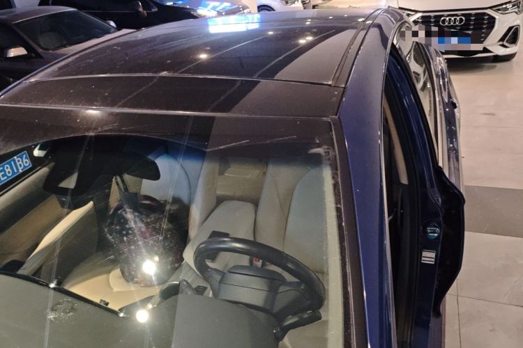 Used Toyota Camry 2019 Dual-Engine 2.5 HG Luxury Edition China VI Standard