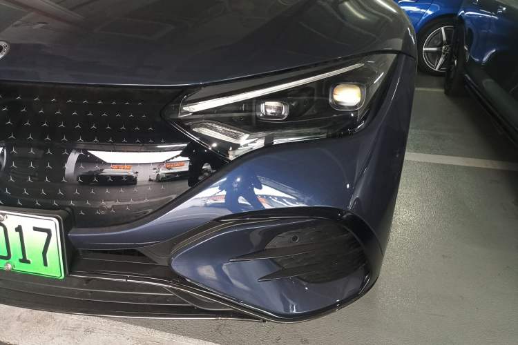 Used Mercedes-Benz EQE 2022 350 First Edition Special Version
