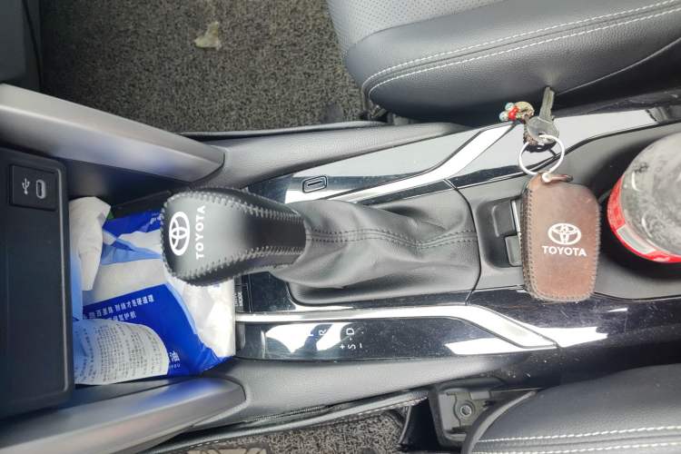 Used Toyota FRONTLANDER 2023 2.0L Smart Electric Hybrid Dual-Engine Luxury Edition
