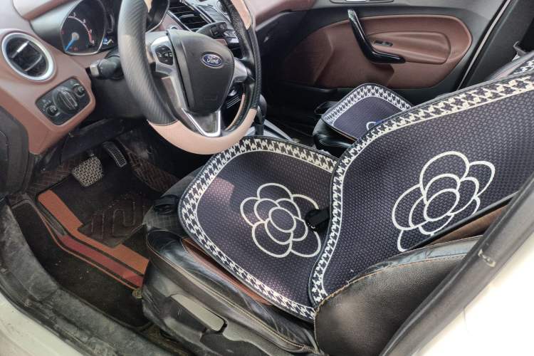 Used Ford Fiesta 2014 Hatchback 1.0 GTDi Automatic Dynamic Model Left Front Seat
