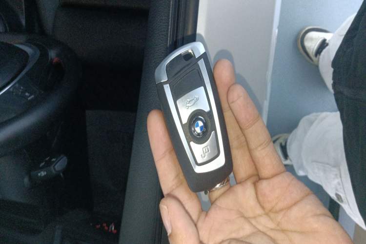 Used BMW 2 Series 2019 225i Convertible Coupe Sports Design Package