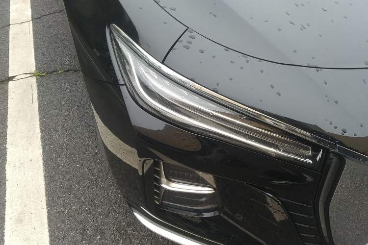 Used Hongqi H5 2024 2.0T Automatic Smart Connect Flagship Edition Exterior 3