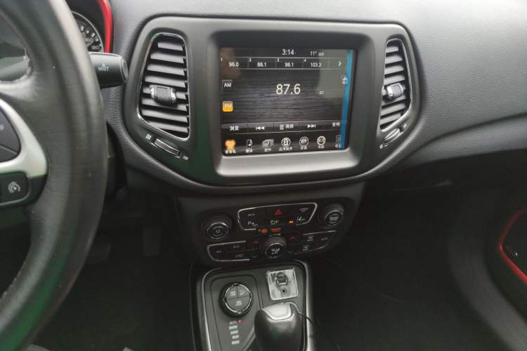 Used Jeep Compass 2017 200TS Automatic High-Performance All-Wheel Drive Edition