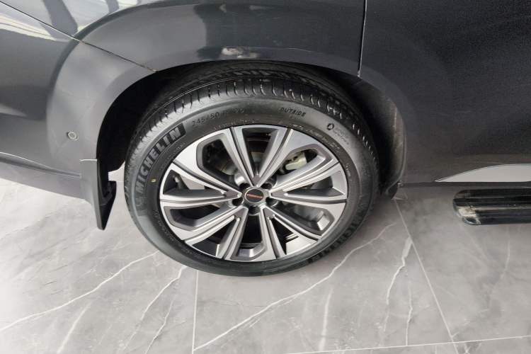 Used EXEED Lanyue 2023 400T Four-Wheel Drive Star Prestige 7-Seater Right Rear Wheel Hub