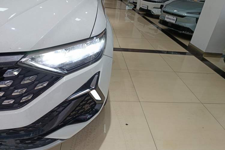 Used Jetta VS5 2022 280TSI Automatic Trend Edition