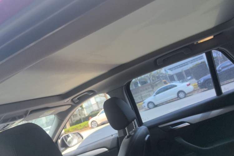 Used BMW X1 2016 sDrive18Li Premium Edition
