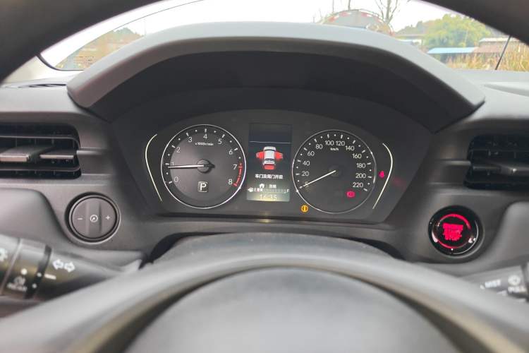 Used Honda Vezel 2025 1.5L CVT Comfort Edition
