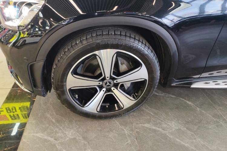 Used Mercedes-Benz GLC 2020 GLC 300 L 4MATIC Luxury Model
