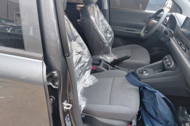 Used Wuling Hongguang New Energy 2024 All-Electric Model 300KM Standard Version