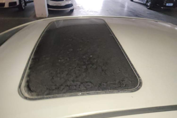 Used Toyota Levin 2014 1.6G-L Manual Leading Edition Roof