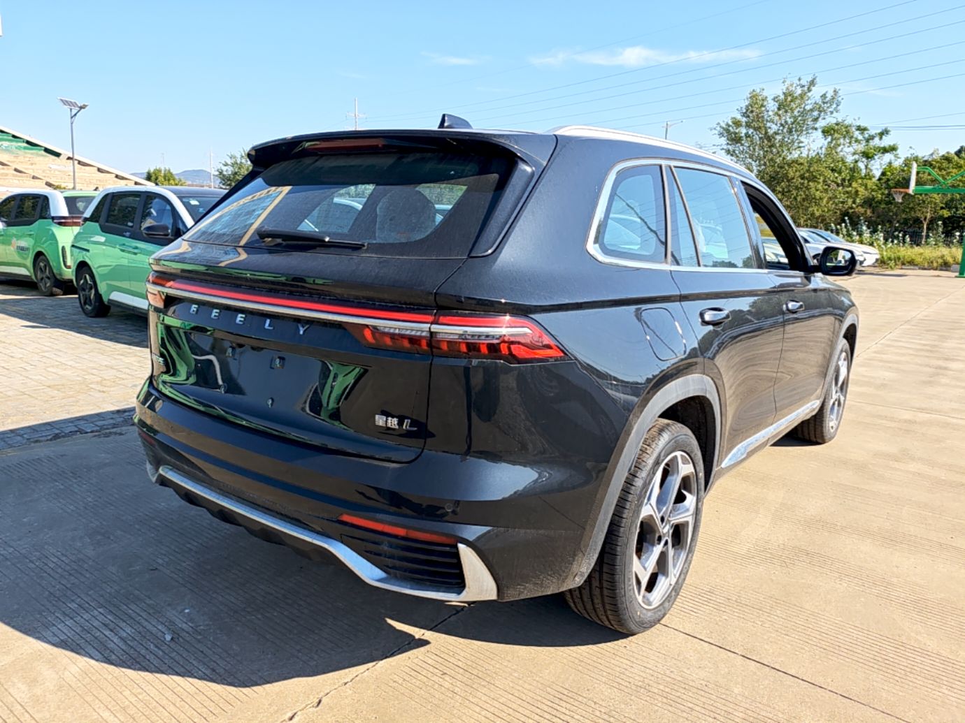 Geely Auto Monjaro L 2024 2.0TD DCT EVO Two-Wheel Drive Long-Range Version — снимка 6