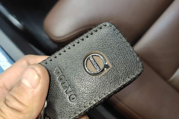 Used Volvo XC60 2020 T5 4x4 Smart Luxury Edition