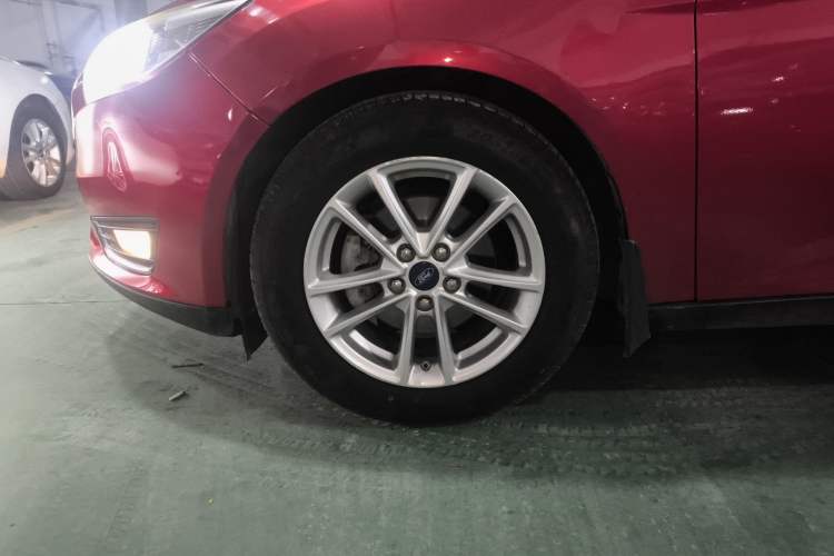 Used Ford Focus 2015 Hatchback EcoBoost 180 Automatic Elite Model
