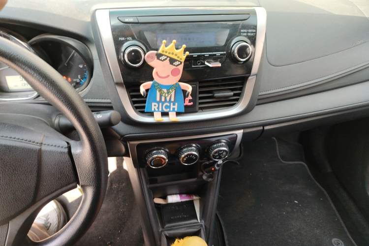 Used Toyota Vios 2019 1.5L Manual Trend Edition Audio And AC Panel