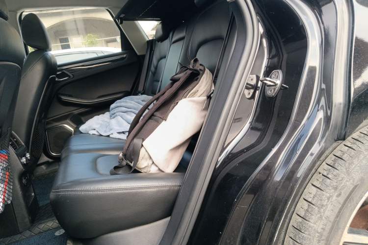 Used Zotye SR9 2017 2.0T Automatic Ultimate Dream Edition
