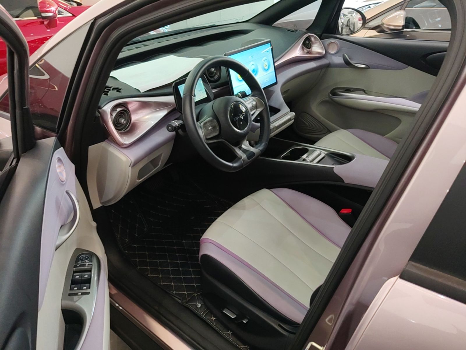 BYD Dolphin 2021 405 km Fashion Edition — снимка 18