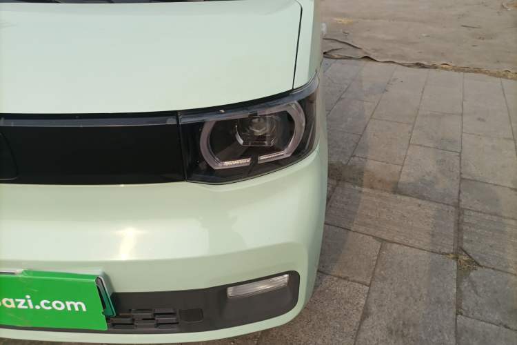 Used Wuling Hongguang MINIEV 2021 Macaron Fashion Edition Lithium-Ion Battery Left Front Headlight
