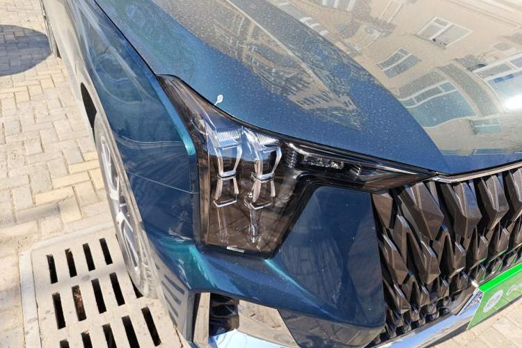 Used GAC Trumpchi GS8 2022 Dual-Engine Series 2.0TM Two-Wheel Drive Prestige Edition (7 Seats)