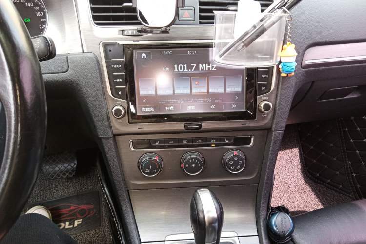 Used Volkswagen Golf 2015 1.4TSI Automatic Comfort Model
