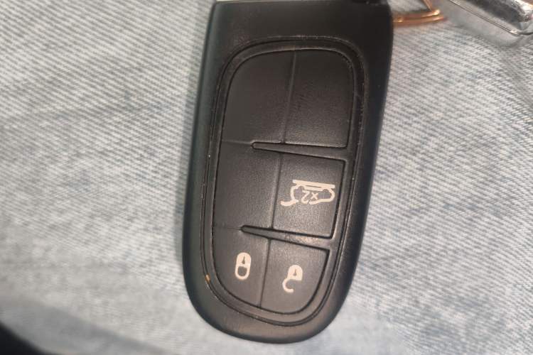 Used Jeep Grand Commander 2018 2.0T Four-Wheel Drive Enjoyment Edition China VI