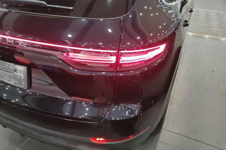 Used Porsche Cayenne 2019 Cayenne 3.0T Exterior 3