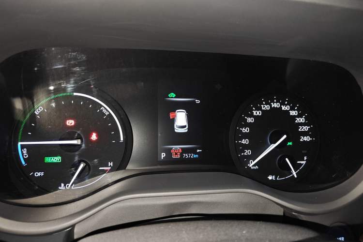 Used Toyota Sienna 2023 2.5L Hybrid Comfort Edition