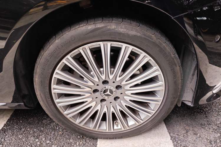 Used Mercedes-Benz E-Class 2021 E 300 L Luxury Model
