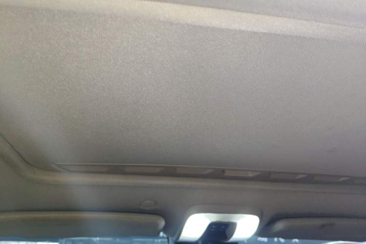 Used Volvo V60 2014 Restyled T5 Zhiya Edition Headliner