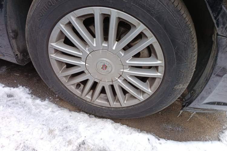 Used Cadillac SLS Seville 2011 2.0T Elite Edition Right Front Wheel Hub