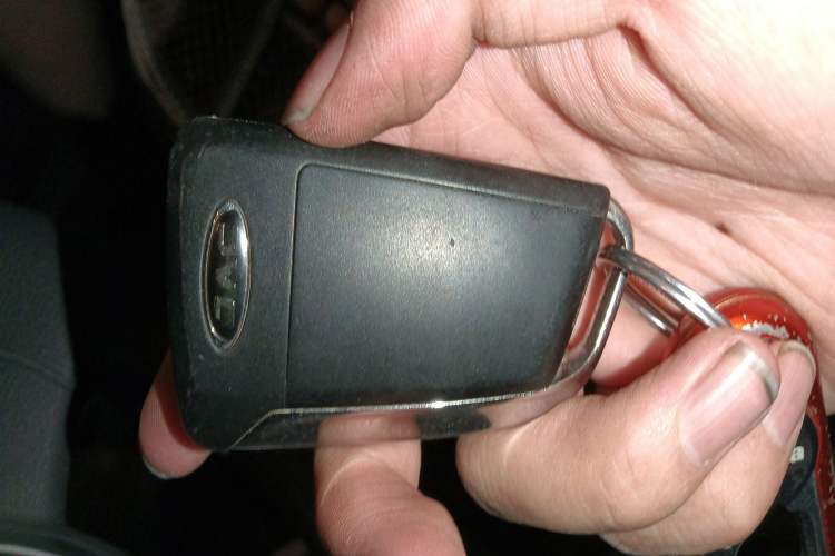 Used JAC Sunray 2021 2.0T 4-Series Star Express 6/7-Seater D20TCIF1