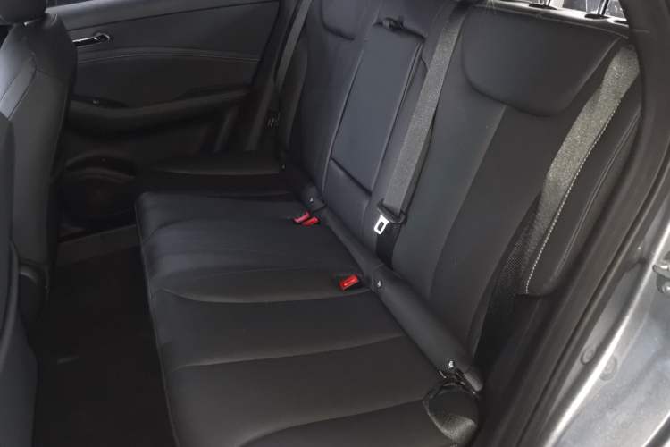 Used Baojun Yunhai 2024 140km Plug-in Hybrid Version
