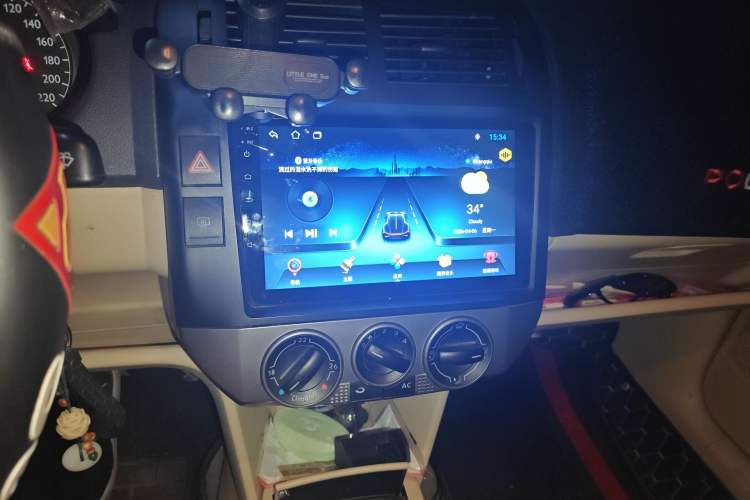 Used Volkswagen Polo 2009 Jingqing 1.4L Automatic Shushang Edition Audio And AC Panel